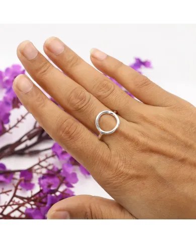 Open Circle Ring in 925 Sterling Silver – Minimalist Modern Jewelry
