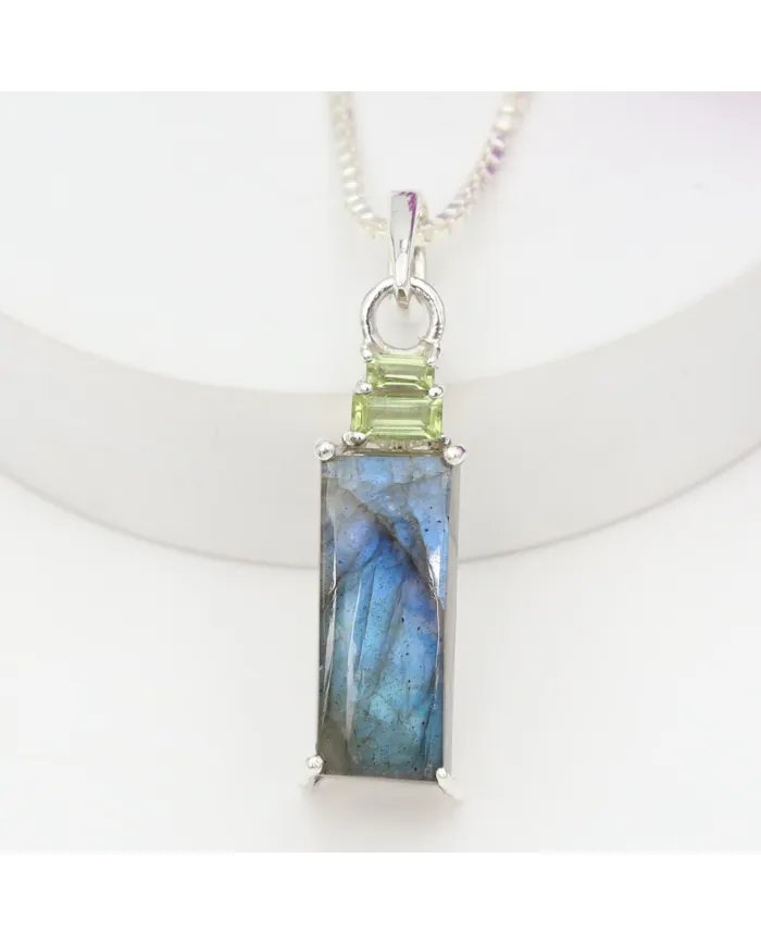 Labradorite Pendant Necklace with Peridot Accent – 925 Silver Jewelry