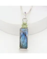 Labradorite Pendant Necklace with Peridot Accent – 925 Silver Jewelry