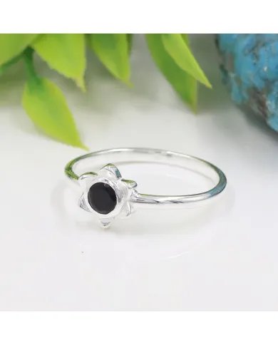 Black Onyx Promise Ring - 925 Sterling Silver Flower Shaped Jewelry
