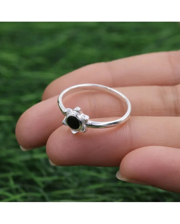 Black Onyx Promise Ring - 925 Sterling Silver Flower Shaped Jewelry