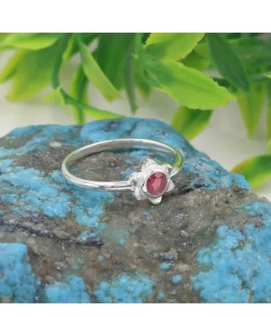Natural Ruby Ring - 925 Sterling Silver Handmade Flower Shaped Jewelry
