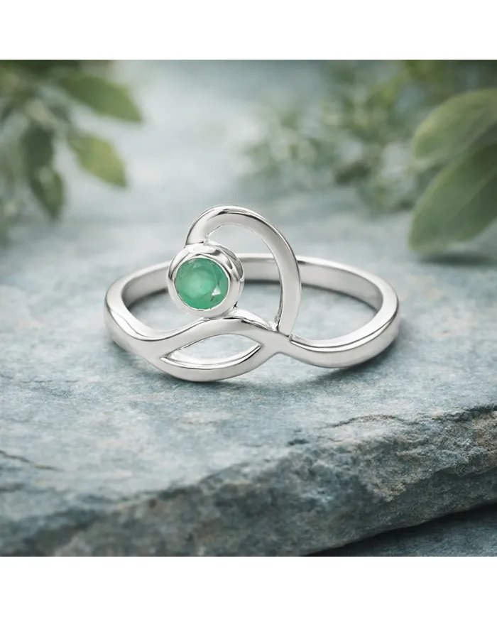 Emerald Gemstone Ring - 925 Sterling Silver Handmade Modern Jewelry