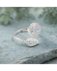Rainbow Moonstone Leaf Ring - 925 Sterling Silver Nature-Inspired Jewelry