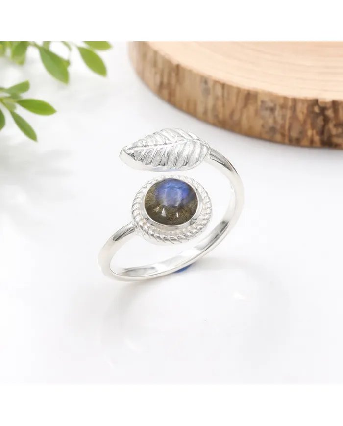 Labradorite Leaf Ring - 925 Sterling Silver Nature-Inspired Jewelry