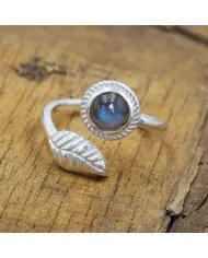 Labradorite Leaf Ring - 925 Sterling Silver Nature-Inspired Jewelry