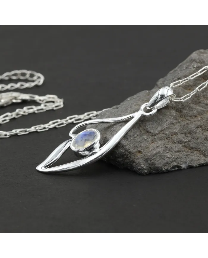 Rainbow Moonstone Pendant Necklace in 925 Sterling Silver