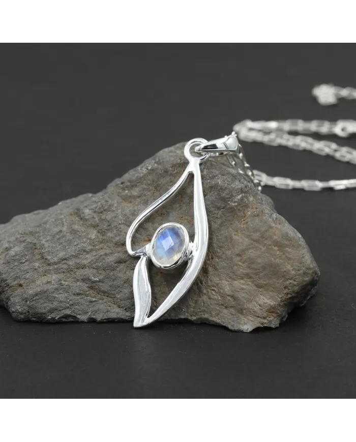 Rainbow Moonstone Pendant Necklace in 925 Sterling Silver