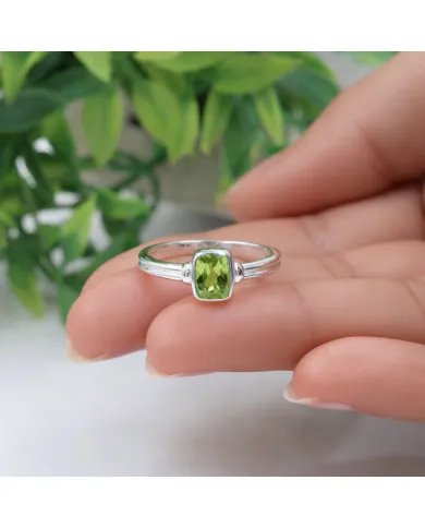 Peridot Solitaire Ring - 925 Sterling Silver Handmade Gemstone Jewelry
