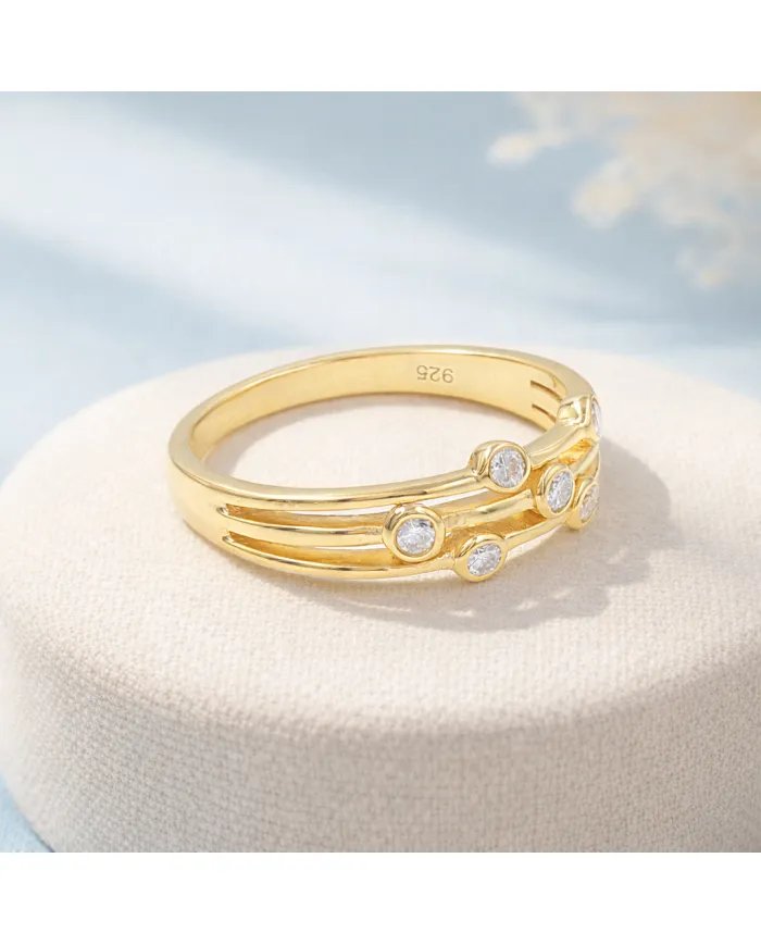 Moissanite Diamond Ring – Gold Plated in 925 Sterling Silver Unique Band