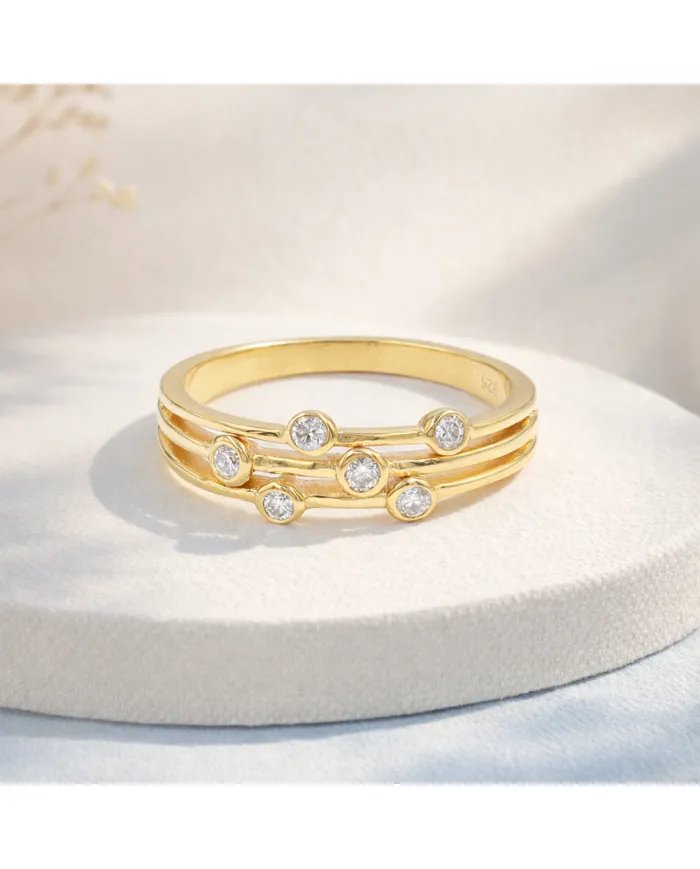 Moissanite Diamond Ring – Gold Plated in 925 Sterling Silver Unique Band