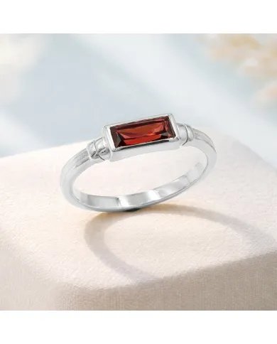 925 Sterling Silver Garnet Ring – Handmade Solitaire Baguette Band