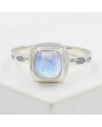 Rainbow Moonstone Ring - 925 Sterling Silver Minimalist Handmade Jewelry