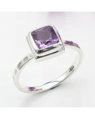 Amethyst Solitaire Ring – 925 Sterling Silver Handmade Jewelry