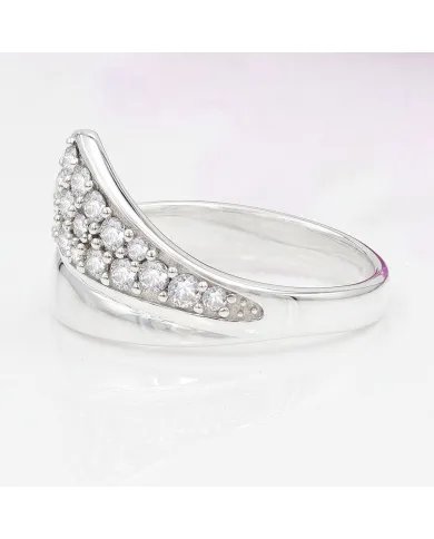 Moissanite Ring in 925 Sterling Silver - Elegant Minimalist Handmade Jewelry