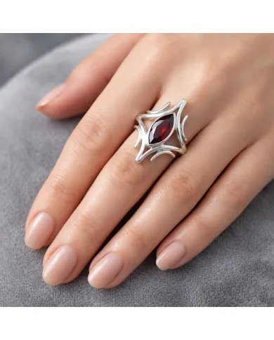Garnet Gemstone Ring - 925 Sterling Silver Handmade Elegant Jewelry