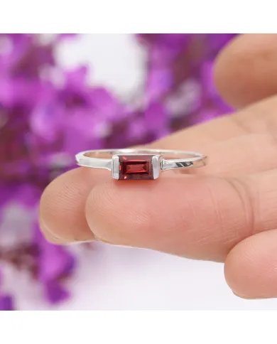 Garnet Ring 925 Sterling Silver - Minimalist Handmade Dainty Jewelry