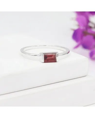 Garnet Ring 925 Sterling Silver - Minimalist Handmade Dainty Jewelry
