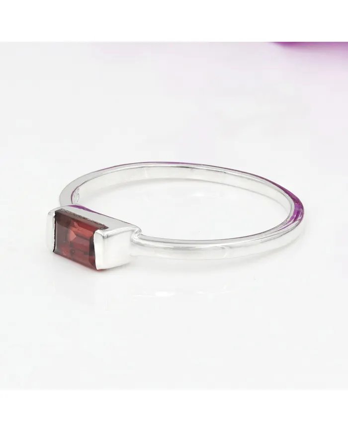 Garnet Ring 925 Sterling Silver - Minimalist Handmade Dainty Jewelry