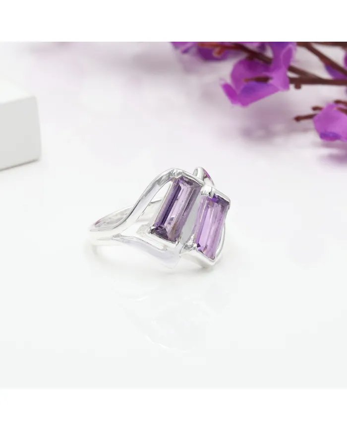 Elegant Amethyst Gemstone Ring in 925 Sterling Silver Jewelry