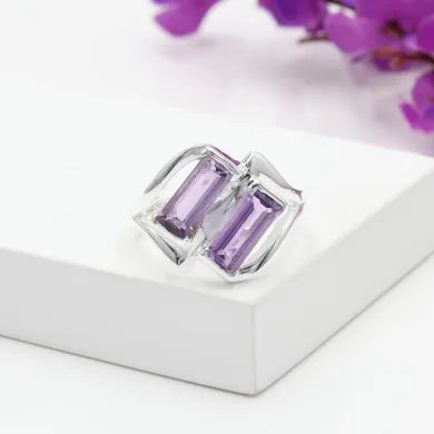Elegant Amethyst Gemstone Ring in 925 Sterling Silver Jewelry
