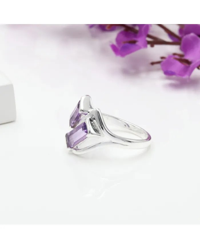 Elegant Amethyst Gemstone Ring in 925 Sterling Silver Jewelry