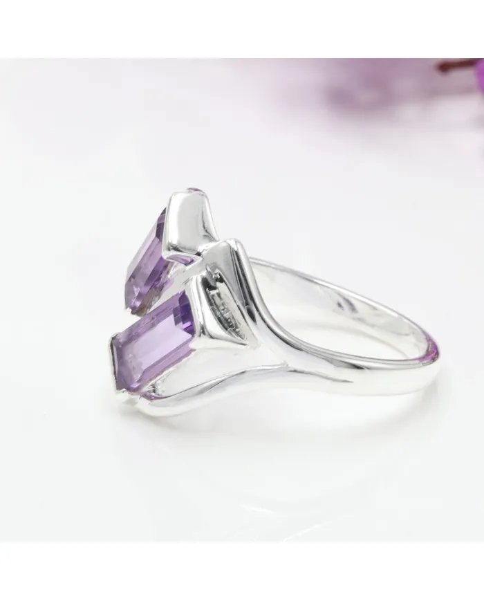 Elegant Amethyst Gemstone Ring in 925 Sterling Silver Jewelry