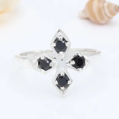 925 Sterling Silver Black Onyx Flower Ring – Handmade Design Band