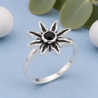 Black Onyx Ring - 925 Sterling Silver Handmade Flower Design