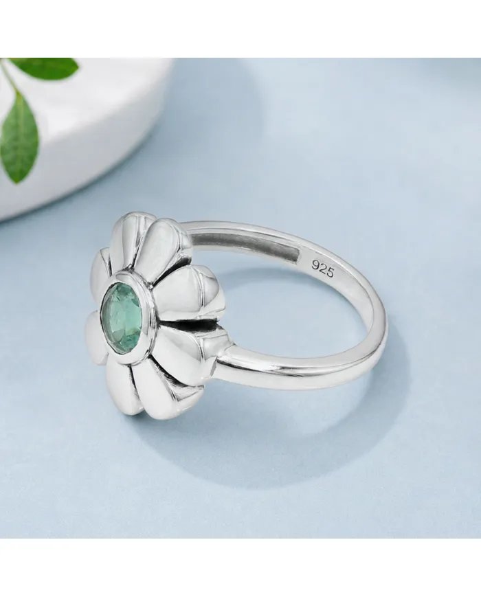 Emerald Solitaire Flower Ring 925 Sterling Silver Handmade Gift