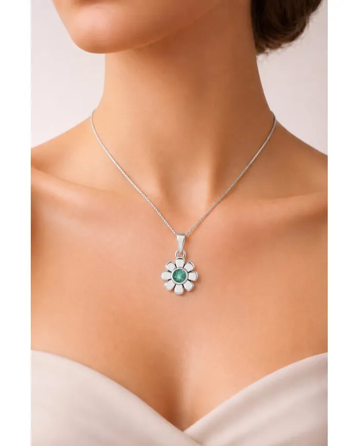 Women's Emerald Flower Pendant in 925 Sterling Silver