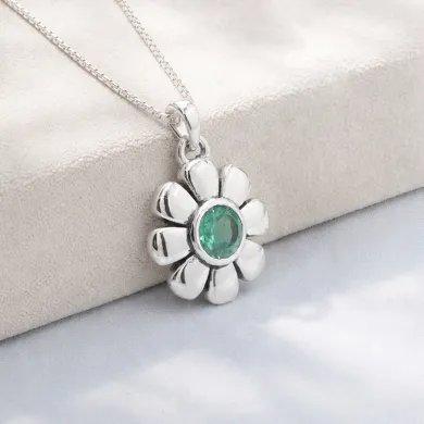 Women's Emerald Flower Pendant in 925 Sterling Silver