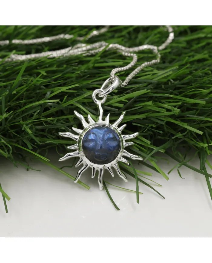 Face Carved Labradorite Pendant in 925 Sterling Silver Gemstone Jewelry