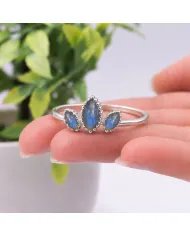 Labradorite Ring in 925 Sterling Silver – Handmade Gemstone Jewelry