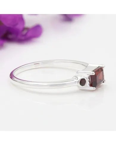 Garnet Gemstone Ring – Handmade 925 Sterling Silver Jewelry