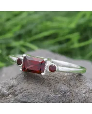 Garnet Gemstone Ring – Handmade 925 Sterling Silver Jewelry