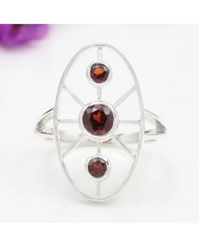 Garnet Ring in 925 Sterling Silver - Handmade Gemstone Jewelry