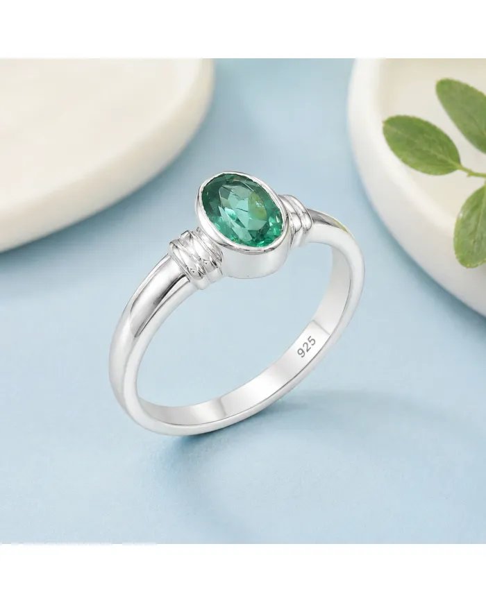 Emerald Solitaire Ring 925 Sterling Silver Handmade Oval Shape Gemstone