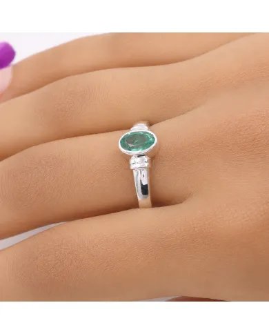 Emerald Solitaire Ring 925 Sterling Silver Handmade Oval Shape Gemstone
