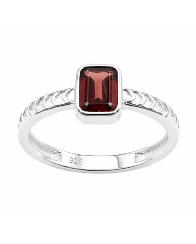 Garnet Ring in 925 Sterling Silver – Handmade Gemstone Jewelry