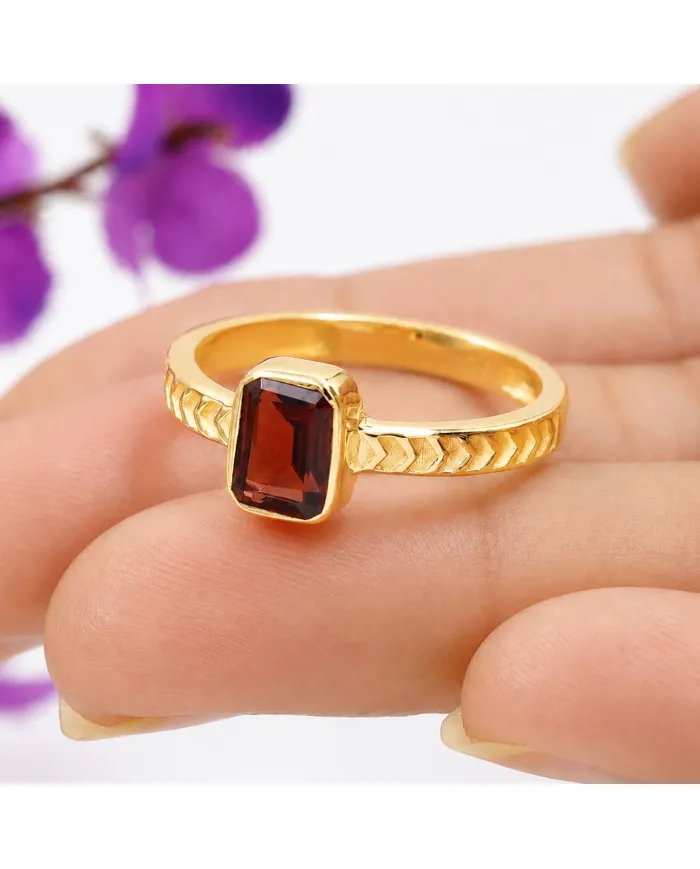 18K Gold Plated Garnet Ring – Handmade Gemstone Jewelry for Her