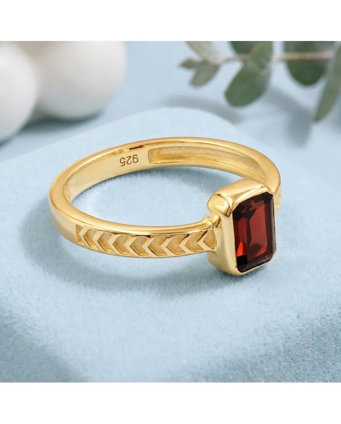 18K Gold Plated Garnet Ring – Handmade Gemstone Jewelry for Her