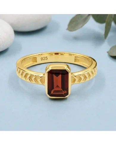 18K Gold Plated Garnet Ring – Handmade Gemstone Jewelry for Her