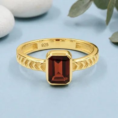 18K Gold Plated Garnet Ring – Handmade Gemstone Jewelry for Her
