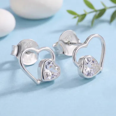 Swarovski Crystal Heart Stud Earrings 925 Sterling Silver Tiny Jewelry