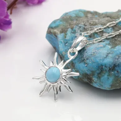 Arizona Turquoise Sunburst Pendant Necklace in 925 Sterling Silver