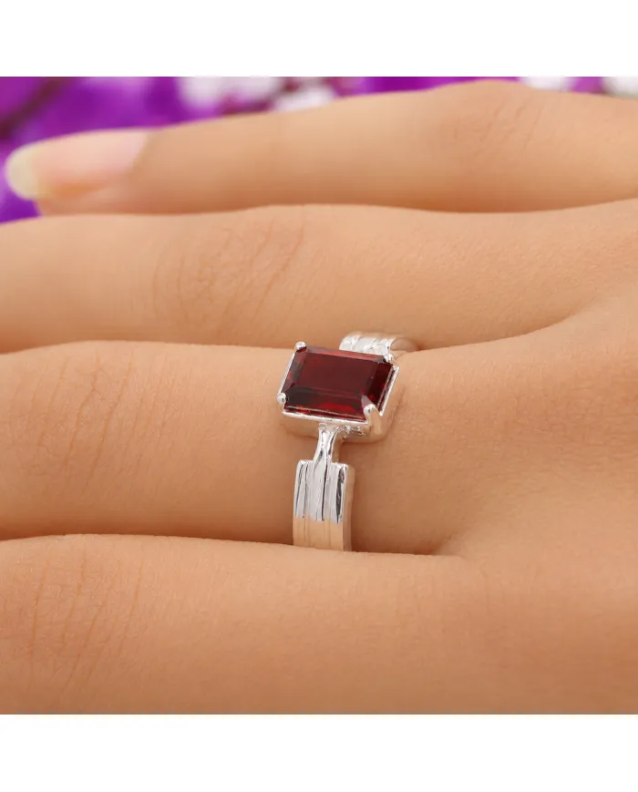 Rectangular Garnet Ring - 925 Sterling Silver Handmade Gift for Her
