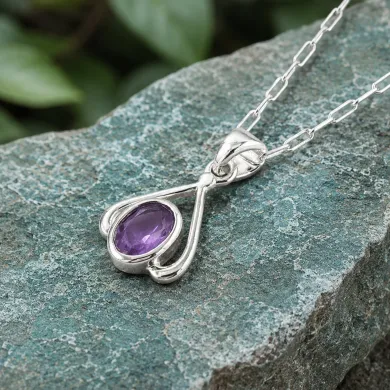Solitaire Amethyst Purple Gemstone Pendant in 925 Sterling Silver
