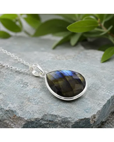 Labradorite Solitaire Pendant - 925 Sterling Silver Gemstone Jewelry