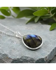 Labradorite Solitaire Pendant - 925 Sterling Silver Gemstone Jewelry